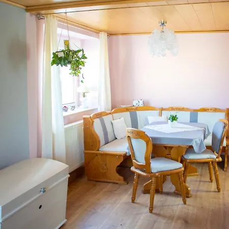 Ferienwohnung Am Kugelbaum Lunzenau Zewnętrze zdjęcie